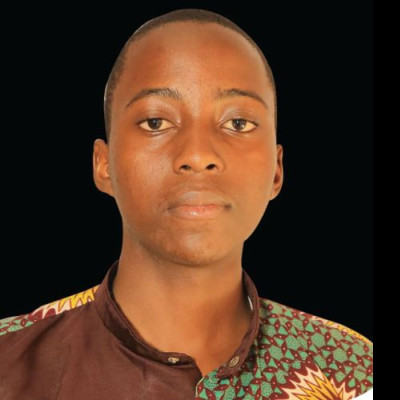 Nomwesigwa Cryton