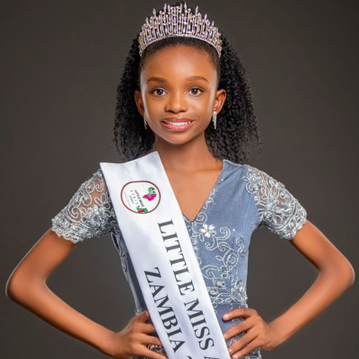 Kuzipa Namwingi Nkunika