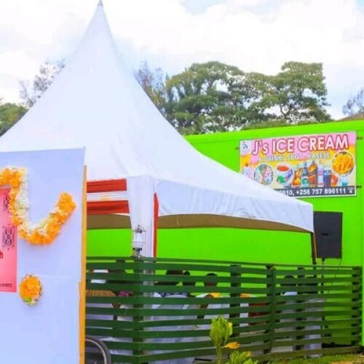 J's Ice Cream & Drinks - Kasese