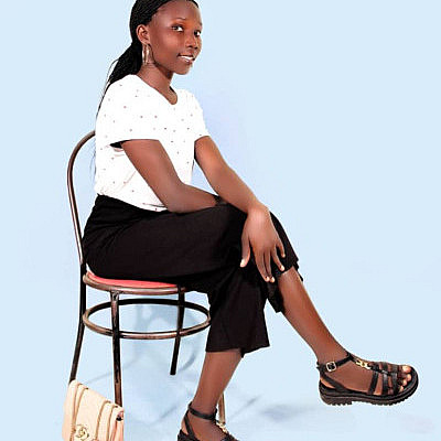 Apiyo immaculate gloria