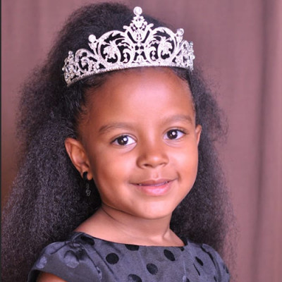 Ayra Mushila : Kenya