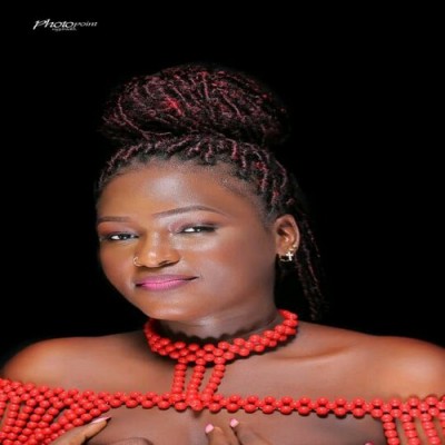 Rich wife - kasese