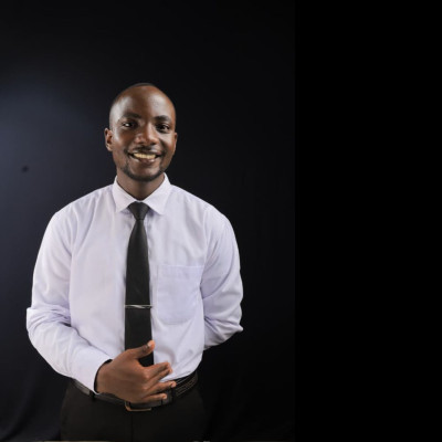 Mpambaara Tevin Curts